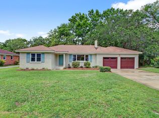 349 Canterbury Rd, Charleston, SC 29407