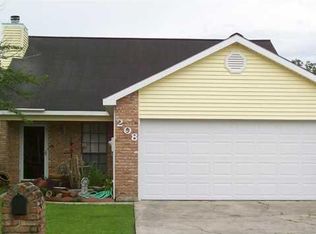 208 Mustang St, Lafayette, LA 70506
