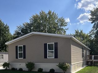 1 Birch Dr #118N, Sandwich, IL 60548