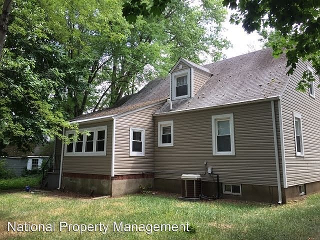 2nd image of 621 Westmoreland Dr