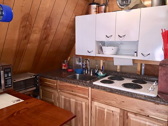 5th image of 245 Summer Haven Dr