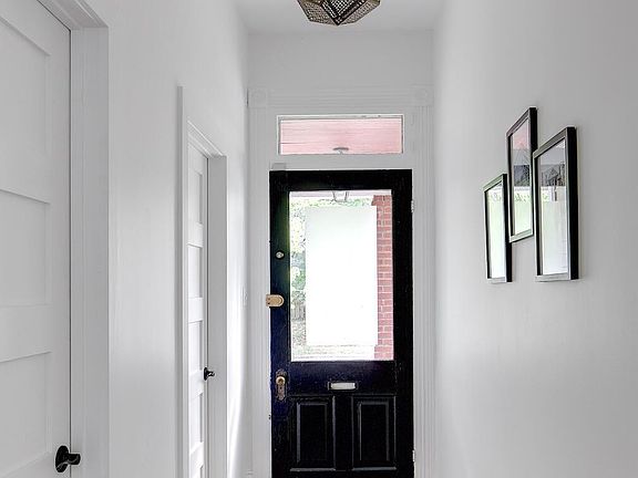 5th image of 1708 Fernwood Ave