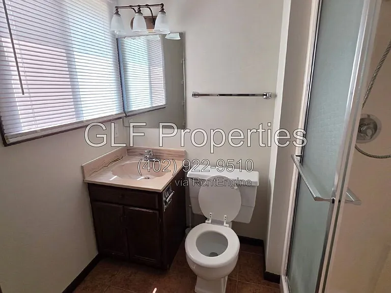 1413 2nd Ave #9 — Photo 7