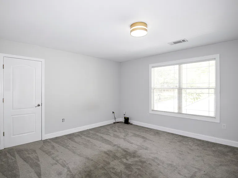 2038 East Dr — Photo 19