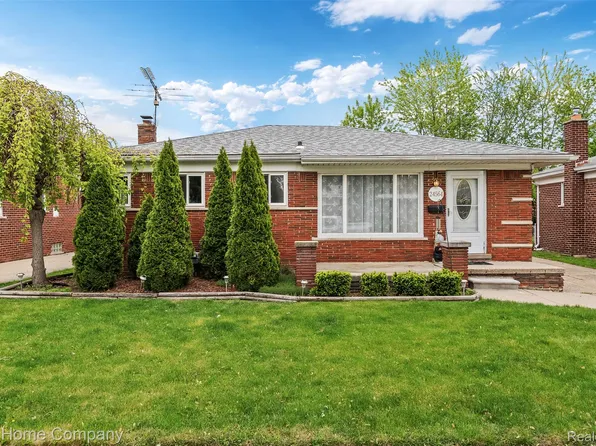 24564 Marine Ave, Eastpointe, MI 48021