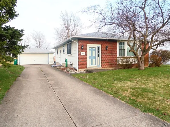 3661 Blair Ct, Buffalo, NY 14219