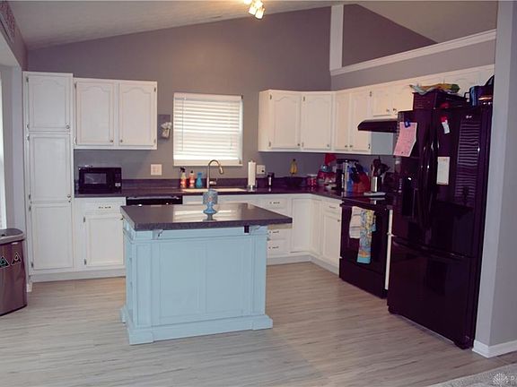 4th image of 1551 Farrington Dr