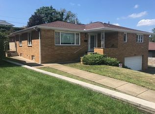 115 Forest Rd, Weirton, WV 26062