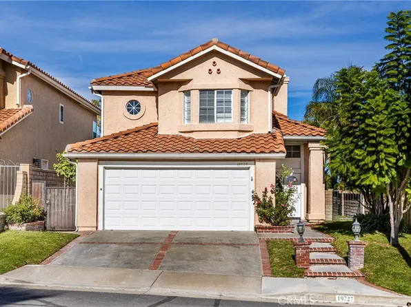 19727 Scarlet Meadow Dr, Santa Clarita, CA 91321