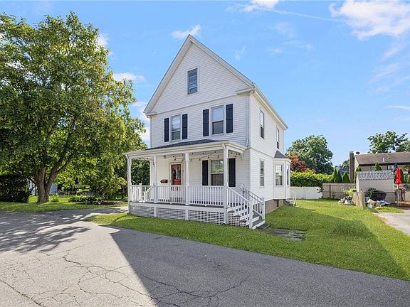 2nd image of 9 Cummings Rd