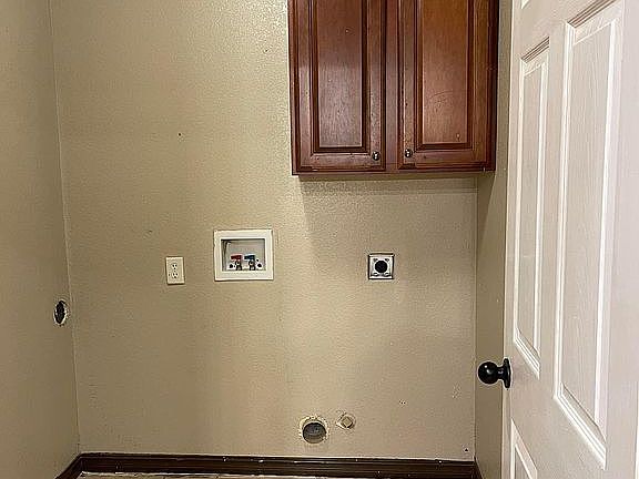4th image of 106 Hillside Dr