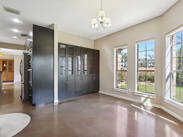 6904 Peppervine Cv — Photo 5