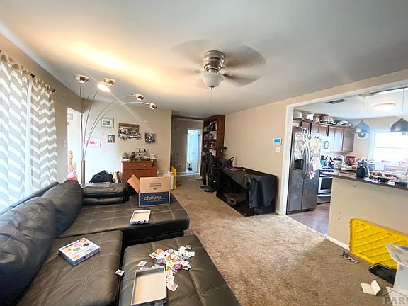 3rd image of 1628 Horseshoe Dr