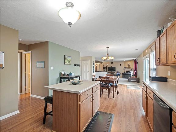 4th image of 11648 Sinclair Dr