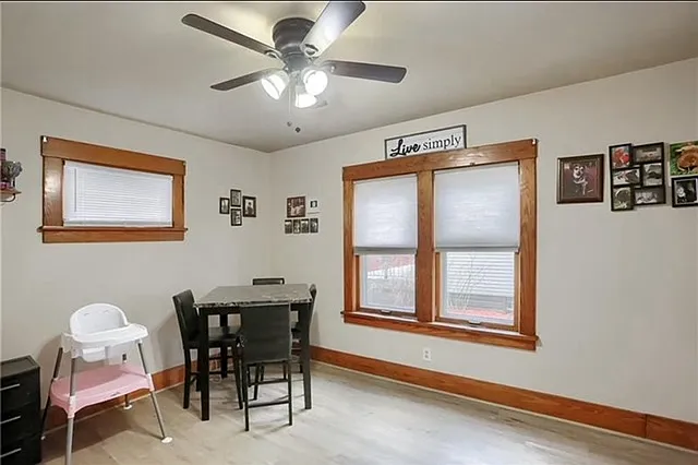 543 Wengler Ave — Photo 16