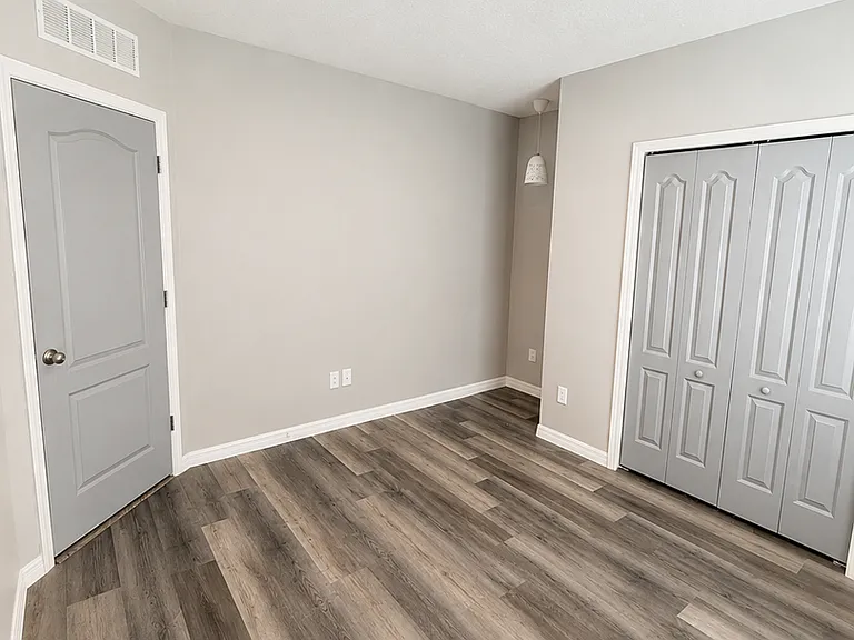 125 Walnut Way — Photo 10