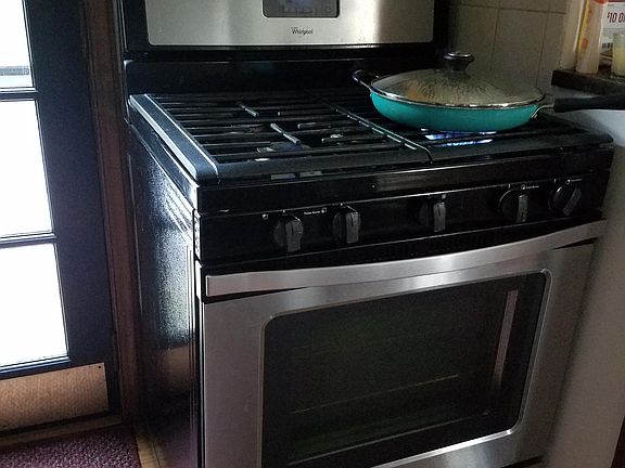 4th image of 2720 Albemarle Dr