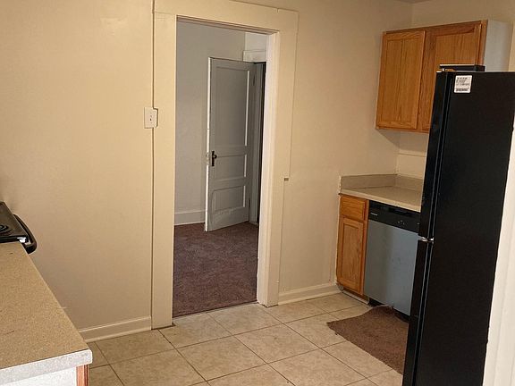 3rd image of 1512 Beekman St