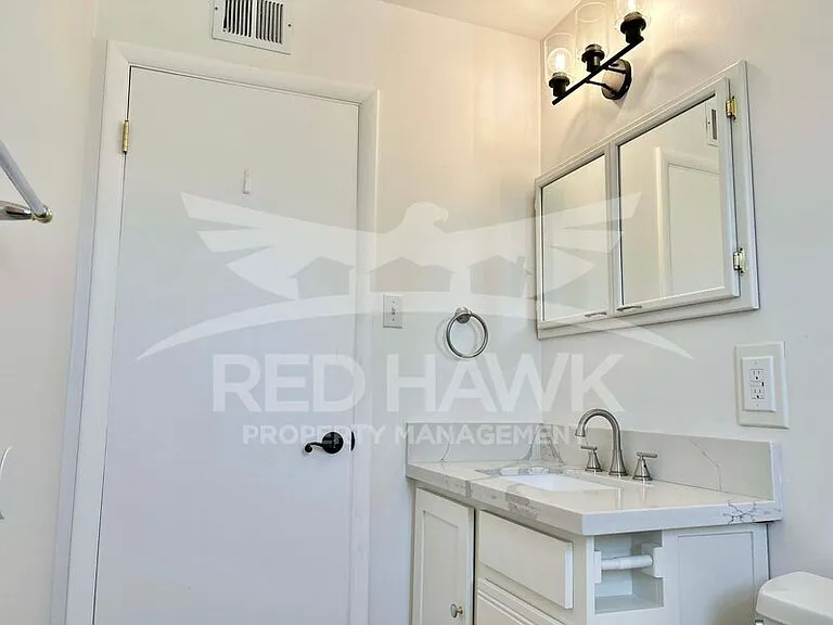6607 E Sheridan St — Photo 34