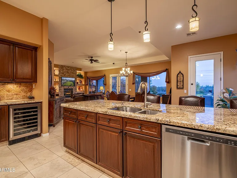 6183 E Evening Glow Dr — Photo 11