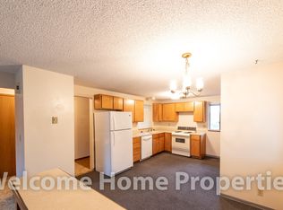 253 NE Damson Ave APT 201, College Place, WA 99324