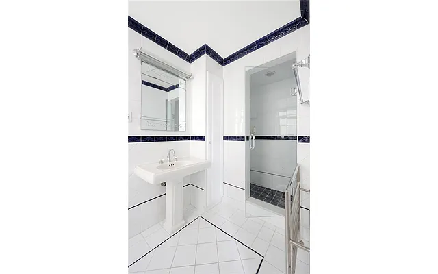 Sold by Douglas Elliman | media 27