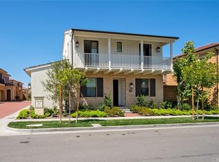 124 Charcoal, Irvine, CA 92620
