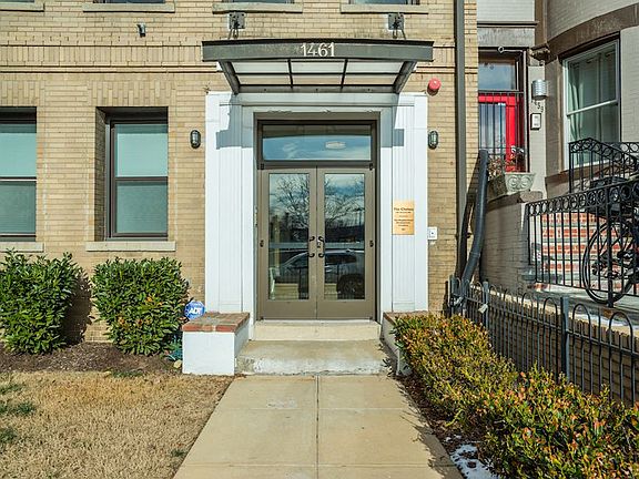 The Chelsea - 1461 Girard Street NW