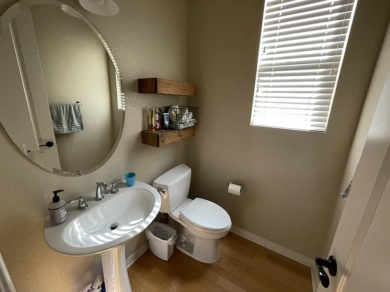 11320 Laurelcrest Dr — Photo 13