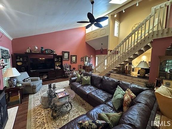 5th image of 4040 Fall Creek Dr