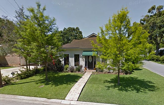 1st image of 429 Saint Thomas St