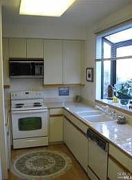 2nd image of 76 Eucalyptus Knoll St