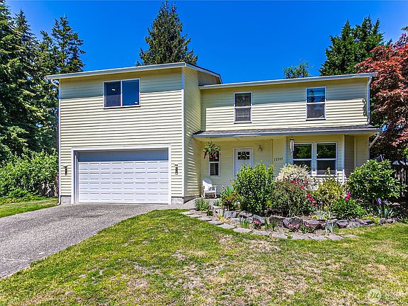 3rd image of 22344 122nd Avenue SE