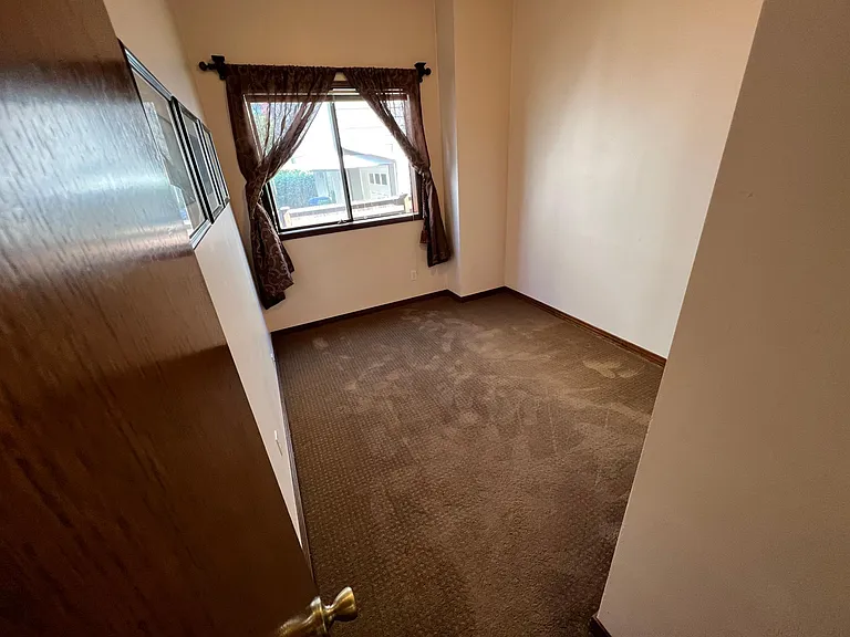 924 17th Ave #3 — Photo 6