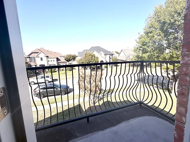 1219 Arbor Park Dr — Photo 31