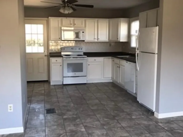 1201 Reedsdale Rd — Photo 14