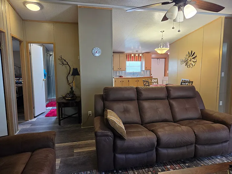 112 Pine Knot Trl — Photo 6