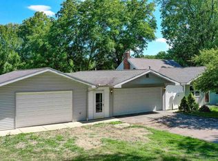 2642 N Lakeview Dr, Warsaw, IN