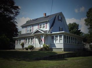 88 Read St, Somerset, MA 02726