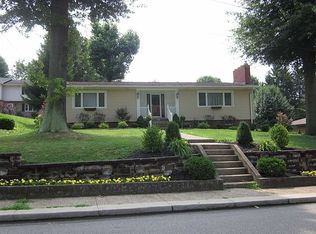 18 Park Pl, Wheeling, WV 26003