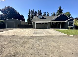 32780 E Maple St, Coburg, OR 97408