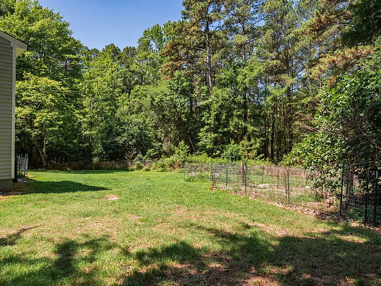 7 Twin Lakes Dr — Photo 52