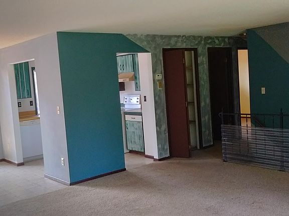 5th image of 2030 Delaware Ave