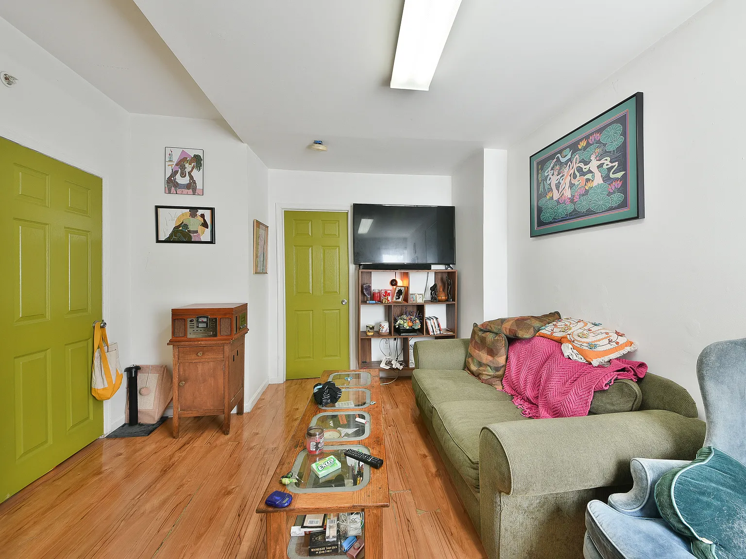 1608 W Susquehanna Ave — Photo 2