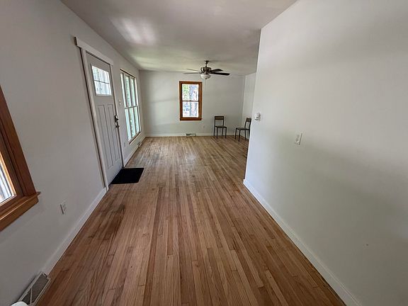 5th image of 102 Northview Dr