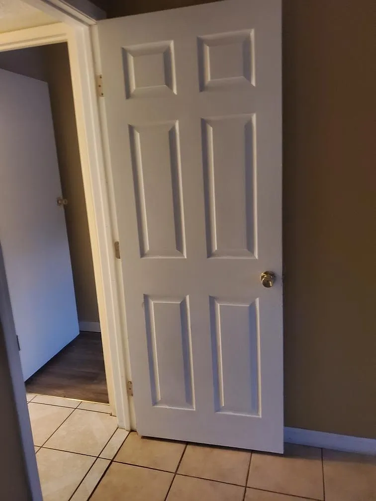 5982 Streamview Dr — Photo 2