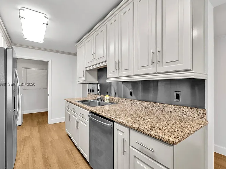 200 Golden Isles Dr #203 — Photo 11