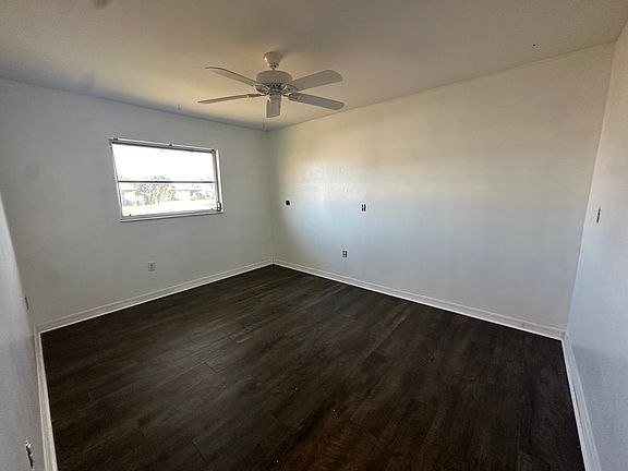 4th image of 316 Matisse Cir S