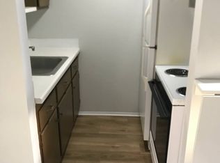 31831 Grand River Ave UNIT 92, Farmington, MI 48336