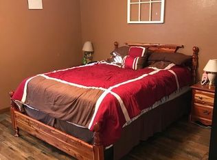 241 Hickory Ln, Lafayette, TN 37083